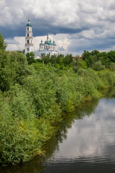 Kościół Prawosławny Powodzią Klęski Żywiołowej Zalania Gruntów Wodą Która Pochodzi — Zdjęcie stockowe