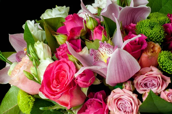 B Güzel buket çiçek büyük düğün töreni için hazır. 