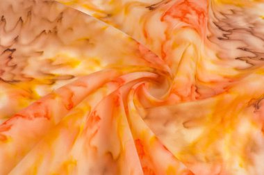 Doku, arka plan, desen. Bulanık bir kırmızı çığlık ile ipek kumaş