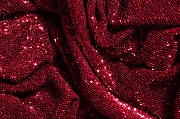 テクスチャ パターン スパンコールと赤い布 これらのネオン赤スパンコールを見てください ピンクの丸いネオン輝くキラキラきれいな紫のグリッドの虹色のきらめきを重複 — ストック写真