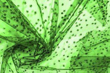 beyaz zemin üzerine yeşil dantel. İnce ve kadınsı bir görünüm için dinle? Kullanımı güzel astarı için plaj kapakları sonsuz; Hepsini yok bir Örme Dantel olduğunu!