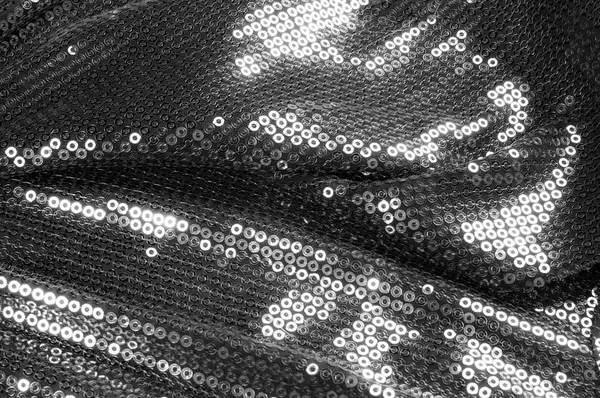  doku kumaş siyah ile bu malzeme hangi tarihlerde muhakkak bu Parlatıcı, her hareketi ile bir soundtrack oluştururken ışık georgette boyunca asılı bir dairesel mat payetler vardır.