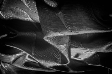 Doku, arka plan, desen. bir desenli ipek kumaş. Siyah renk. Gece ve yıldızlı gökyüzü çarpıcı, siyah metalik çiçek brocade almak bu siyah renk olarak karanlık.