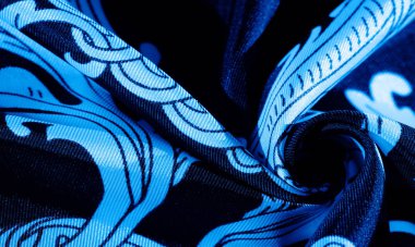 doku, arka plan, monogram desenli siyah ipek kumaş E