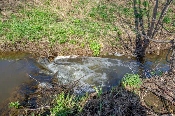 Fényképek Egy Táj Patak Tavasz Gully Egy Megkönnyebbülés Által Létrehozott — Stock Fotó