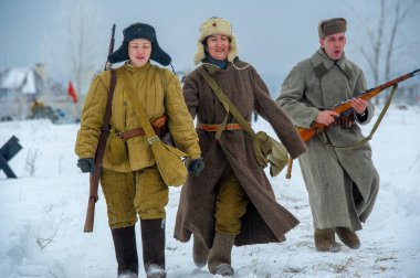 Kış manzarası, faşist işgalciler Naberezhnye Chelny Tatarstan Rusya ile Büyük Vatanseverlik Savaşı 'nın askeri operasyonlarının yeniden yapılandırılması. 16, 02, 2020