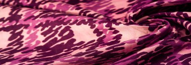 Arka plan tasarım dokusu, kırmızı ipek kumaş, soyutlama, telif hakkı baskılı askeri kamuflaj kumaşı, tasarımlarınız askeri bir kumaş olmanızı sağlayacak.,