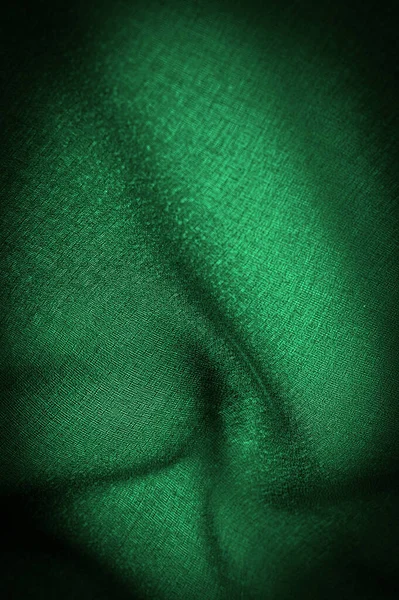 背景质地深绿色雪纺丝是一种软而透明的织物 由于使用捻纱而有轻微的粗糙度 — 图库照片