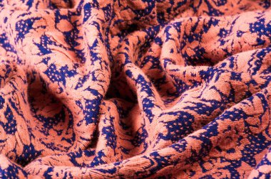 Kalıplı, arka plan, desen, kumaş yünü, bej çiçeklerin mavi arka planında. Çok güzel örülmüş bir bitkisel motif olan Jacobean 'i tasvir ediyor. Renkler: Oniks. Bu senin tasarım duvar kağıdın.