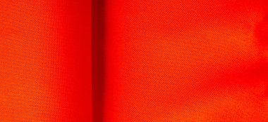 Geçmişi, dokusu, deseni, kırmızı ipek kumaşı, kızaran kırmızı çiçekli gülü.