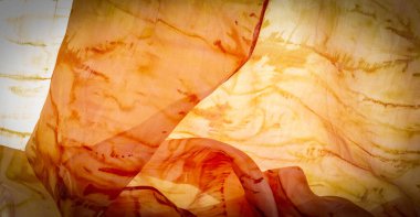 doku, arkaplan, desen, soyut baskılı turuncu ipek kumaş, zemin, bağlam, düşkün, folyo, alan