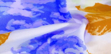 Doku desenli pamuk kumaş. Beyaz arka planda güller. Tasarımları, projeleri, duvar kağıtlarını işlemek için çok kullanışlı ve ideal. Bu kumaşla projeleriniz en iyisi olacak.