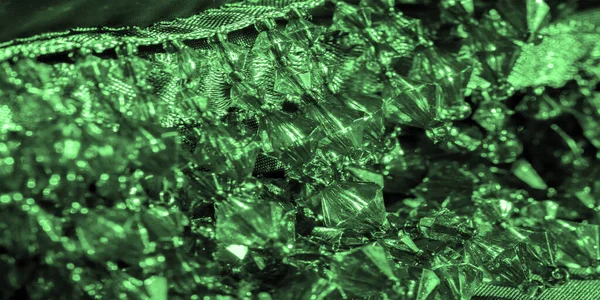 Pocztówka Tło Faktura Głęboki Szmaragdowy Jedwabny Materiał Ozdobiony Zielonymi Szklanymi — Zdjęcie stockowe