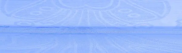 非常薄的半透明软丝光织物 蓝色水布 — 图库照片