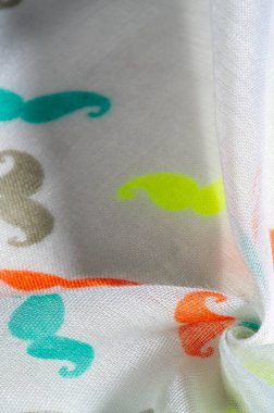 Kumaş arka plan, beyaz ipek kumaş boyalı bıyık, İnek Bıyığı kremi, İnek Bıyığı beyazı