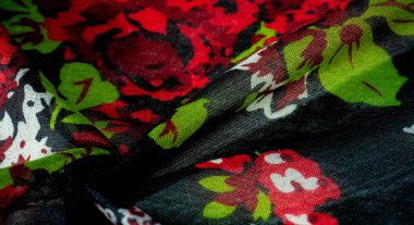 Doku arkaplanı, koyu mavi ipek kumaş, güllerle boyanmış renkler, mavi beyaz, kırmızı, kırmızı, beyaz, yeşil, yeşil.