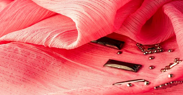 Textura Diseño Fondo Patrón Seda Tela Rosa Con Piedras Facetadas — Foto de Stock