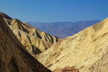 güzel ilham verici manzara - Ölüm Vadisi Milli Parkı önünde duran