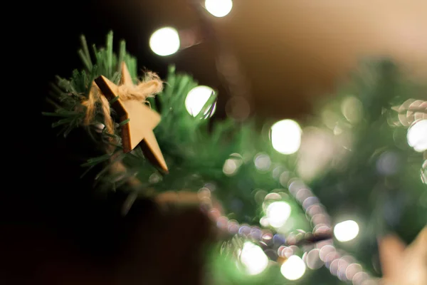 Dekoration Weihnachtsbaum Weihnachtsschmuck Weihnachtsspielzeug Nahaufnahme Neujahr — Stockfoto