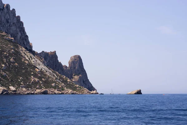 Vista Desde Yate Las Islas Baleares Hermoso Paisaje Mar Mediterráneo —  Fotos de Stock