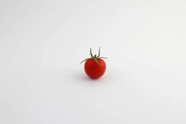 Rote Tomate Isoliert Auf Weißem Hintergrund Ansicht Von Oben — Stockfoto