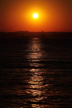 Müslüman şehir istanbul silueti ile Ramazan zamanı