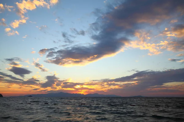 Озерне Місто Тургутрейс Захопливі Заходи Сонця — стокове фото