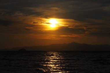 Deniz kenti Turgutreis ve muhteşem gün batımları