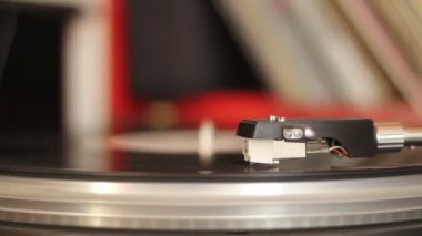 Pikap iğne, yakın çekim