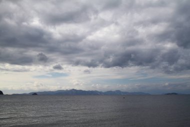Bodrum sahil kasabası ve muhteşem gün batımı. Muğla, Sonbahar Saati ile Türkiye