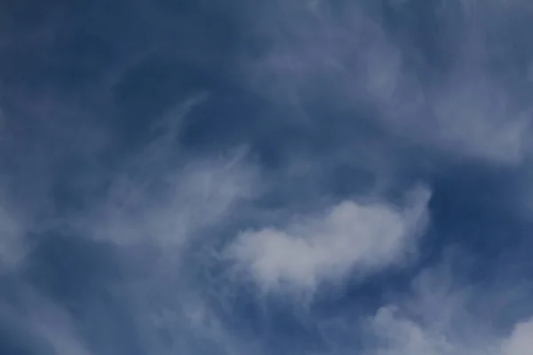 Vasto Céu Azul Nuvens Céu Fundo Céu Azul Com Nuvens — Fotografia de Stock