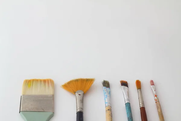 Dirty Rusty Paint Brush Isolated White Background — Stock Photo, Image