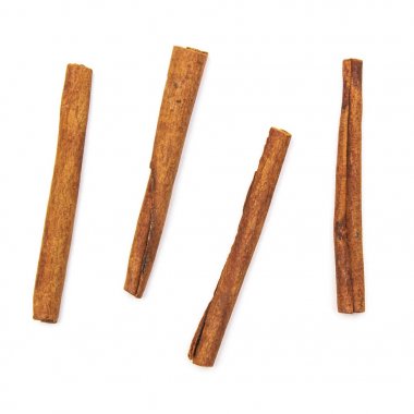 Tarçın beyaz bir arkaplanda yapışır, adaylık, tasarımcılar için izolasyon