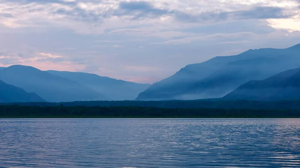 Beautiful Mountain Summer Evening Landscape Lake Baikal — Stock Photo, Image