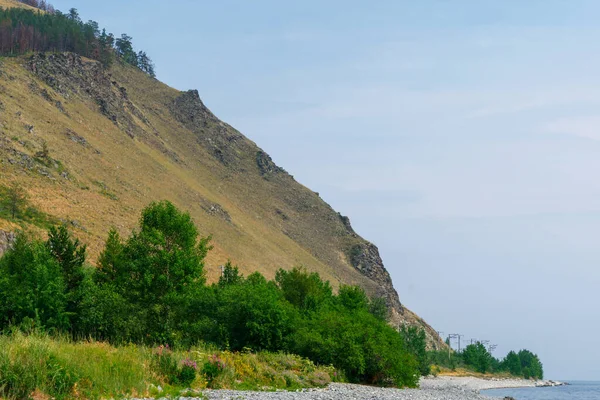 Hermoso Paisaje Verano Montaña Por Tarde Lago Baikal —  Fotos de Stock