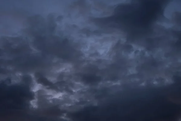 Cielo Antes Lluvia Cielo Nublado Dramático Las Nubes Oscuras Textura —  Fotos de Stock