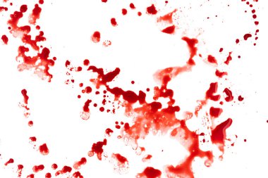 Beyaz arka planda kırmızı kan damlaları