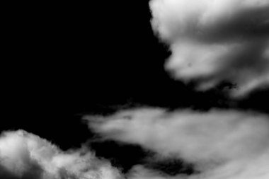 Siyah ve beyaz fırtına dramatik bulut arkaplan dokusu