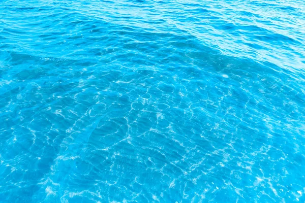 Azul Transparente Água Mar Perto Fundo Textura Praia Superfície Água — Fotografia de Stock