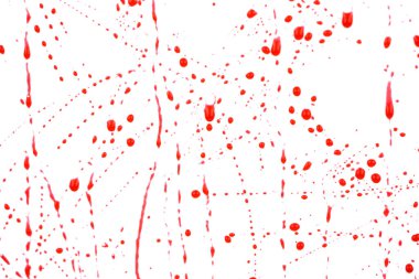 Beyaz arka planda kanlı sıçramalar ve damlalar. Damlayan ve takip eden kırmızı kan