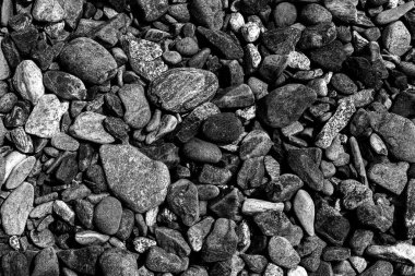 Siyah küçük yol taşı zemin, koyu çakıl taşları taş yapı, granit, mermer