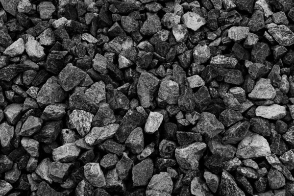 Siyah küçük yol taşı zemin, koyu çakıl taşları taş yapı, granit, mermer