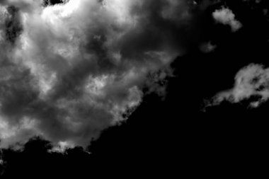 Yağmurdan önceki gökyüzü, bulutlu dramatik gökyüzü, kara bulutlar arka plan