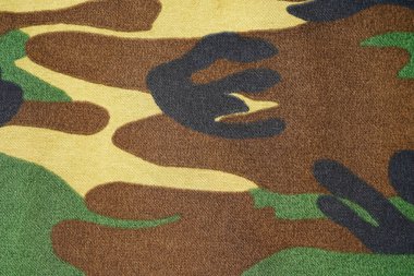 Kamuflaj yeşil kumaş arkaplan dokusu. Ordu ve av kıyafetleri