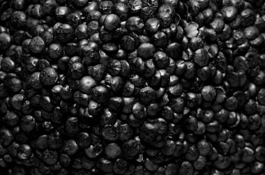 Siyah mercimek arka plan dokusu, koyu doğal mercimek yakın plan.