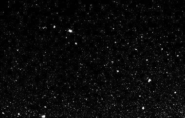 Siyah zemin üzerinde kaotik beyaz bokeh, ışık lekeleri dokusu, soyutlama, düşen kar