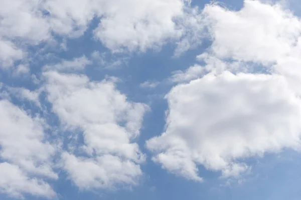 Cirrus Wolken Blauer Himmel Tag Hintergrund — Stockfoto