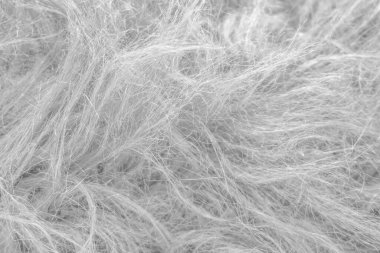 Gökyüzündeki bulutlar siyah ve beyaz bulutlar gökyüzünde siyah ve beyaz. Siyah arkaplanda bulutlar