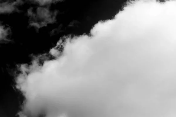 Chmury Niebie Czarno Białe Chmury Niebie Czarno Białe Chmury Czarnym — Zdjęcie stockowe