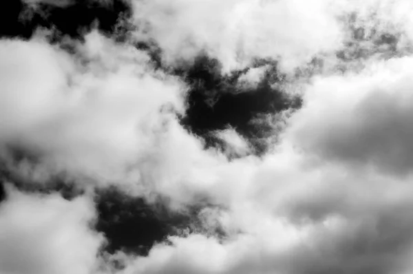 Nuvens Céu Nuvens Pretas Brancas Céu Preto Branco Nuvens Fundo — Fotografia de Stock